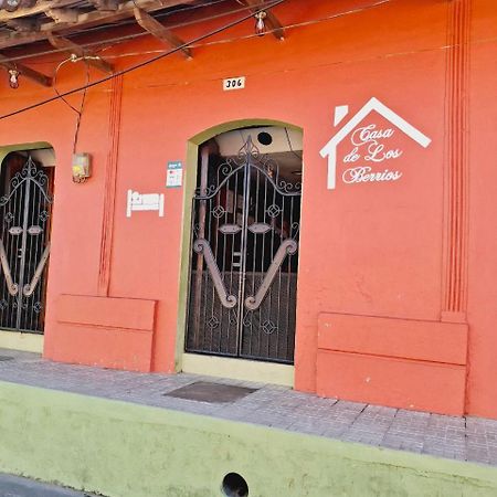 Casa De Los Berrios León Εξωτερικό φωτογραφία